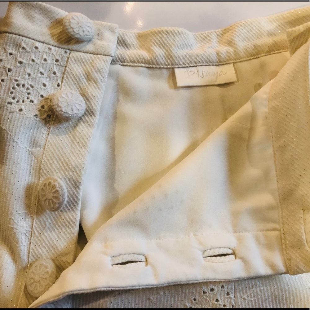 Disaya | Button up Skort - Picture 2 of 7